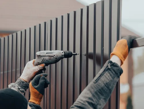 Residential fencing services covering new builds, repairs and full replacements